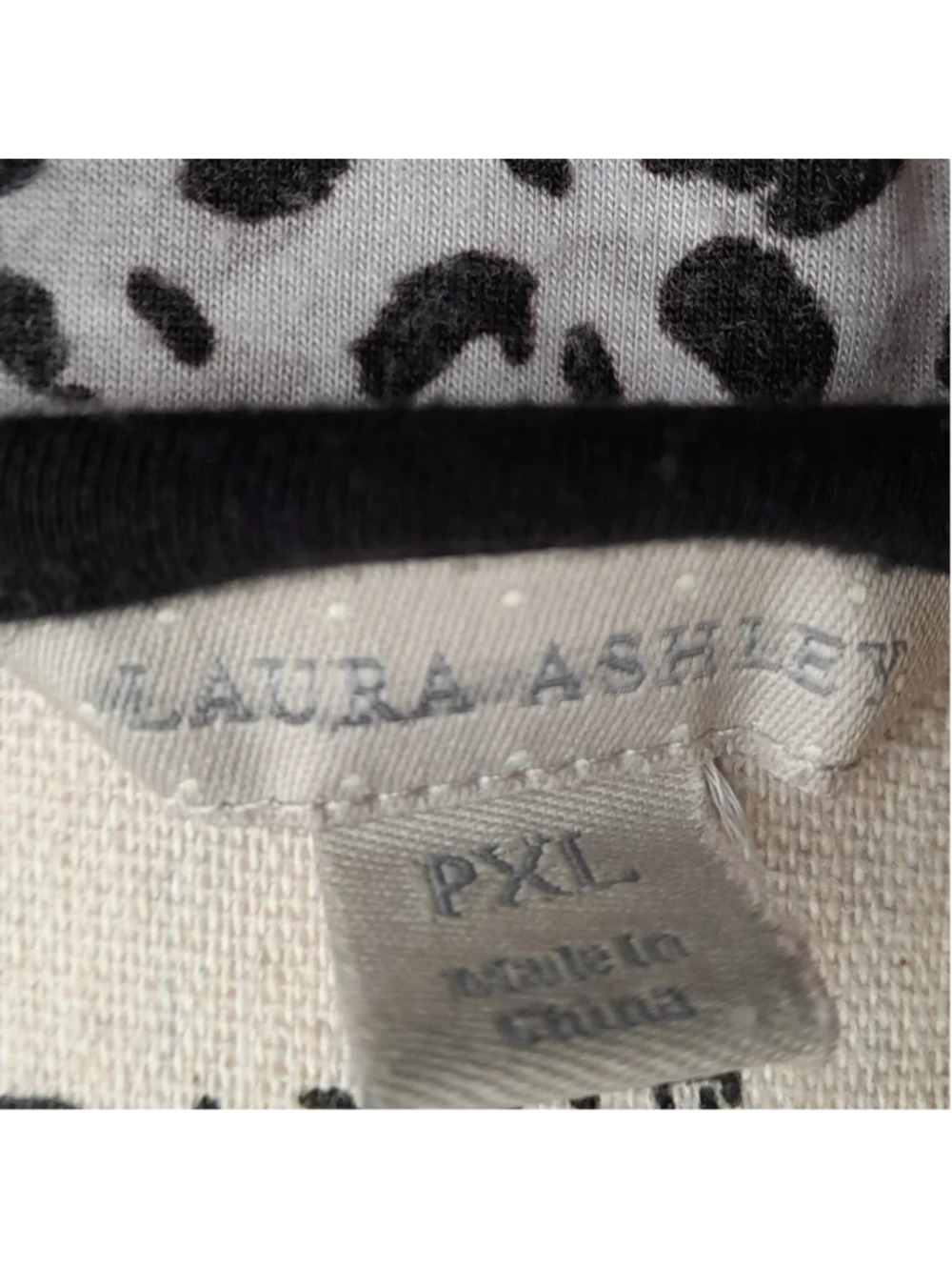 Laura Ashley Top - Picture 5 of 5